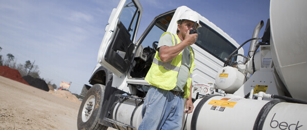 7 Advantages Two-Way Radios Have Over Cell Phones